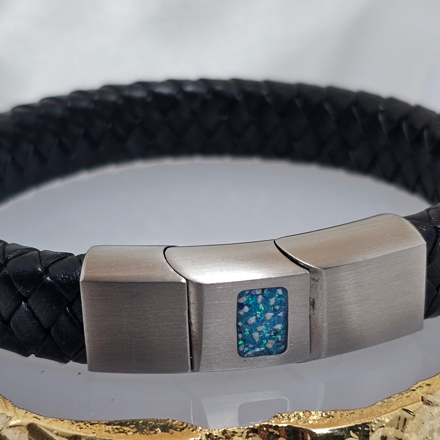 The Legacy Band' Leather Memorial Bracelet image 0