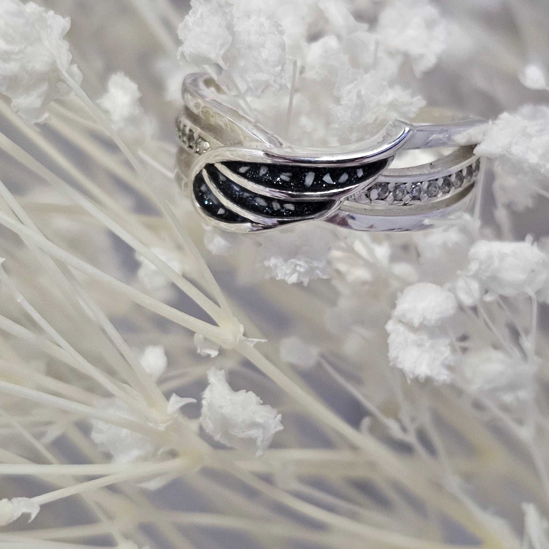 Forever My Angel' Diamanté Ring image 0
