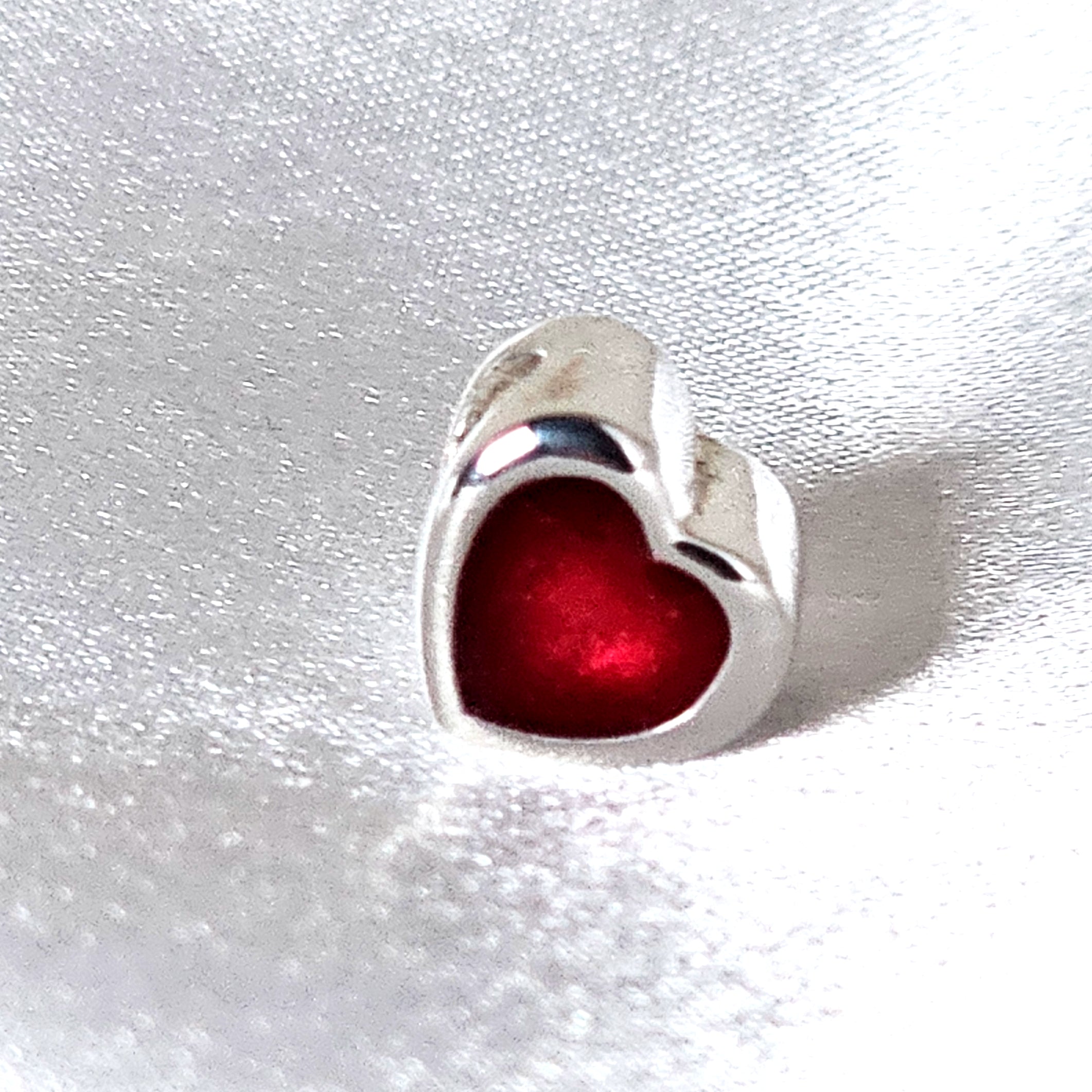 Dainty Everheart' Memorial Charm image 0