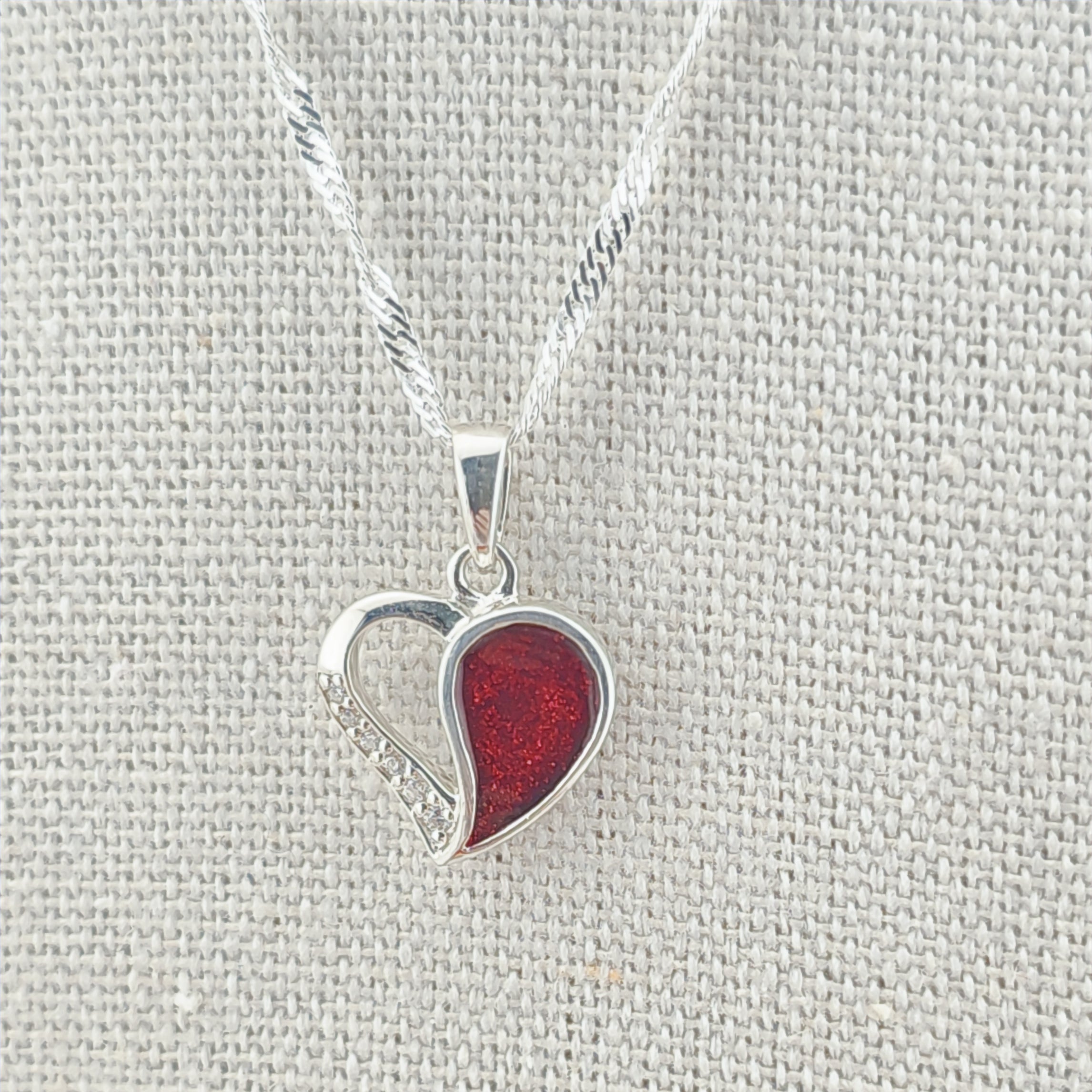 The Whisper Heart' Memorial Pendant image 1