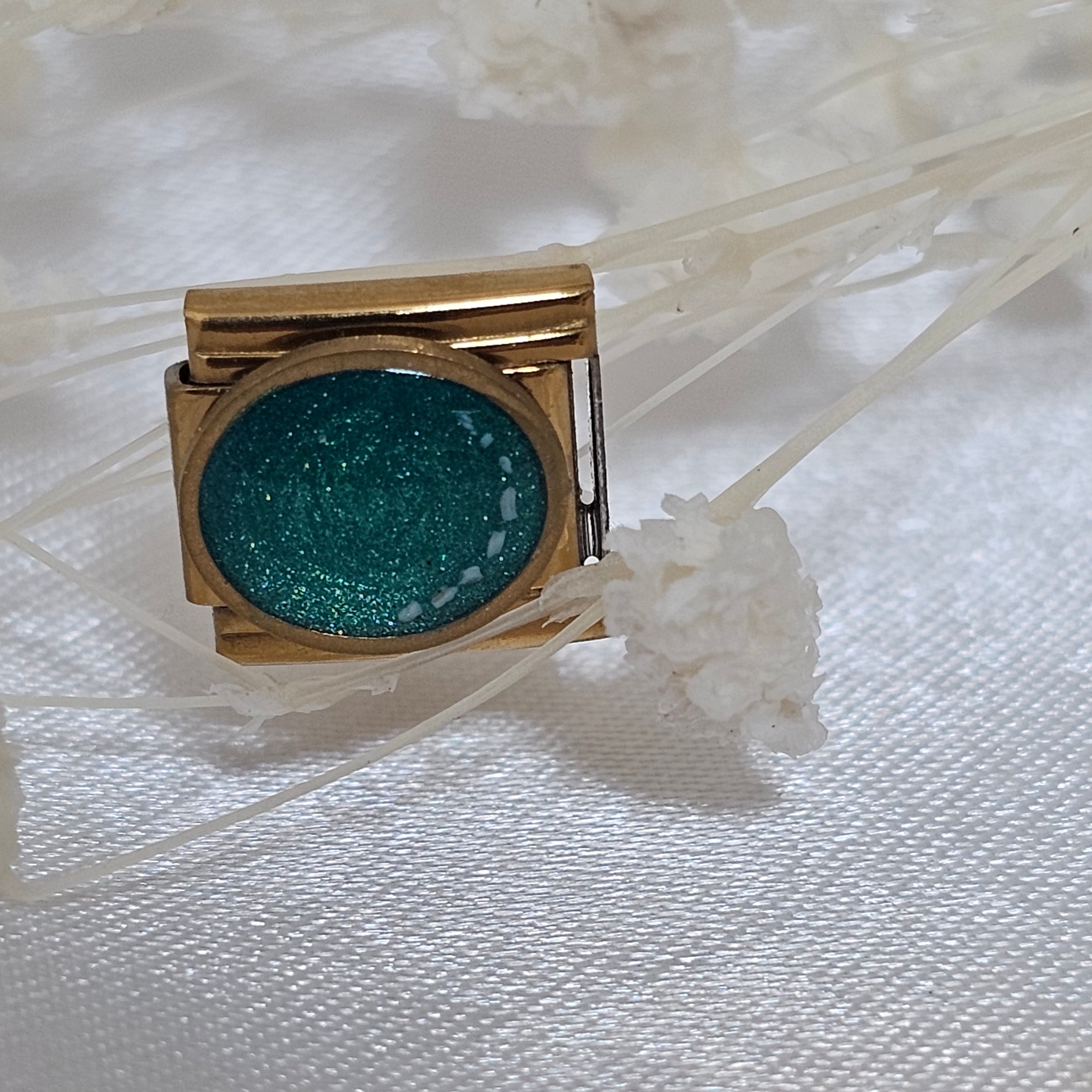Everlink Aurum' Gold PDV Memorial Charm image 3