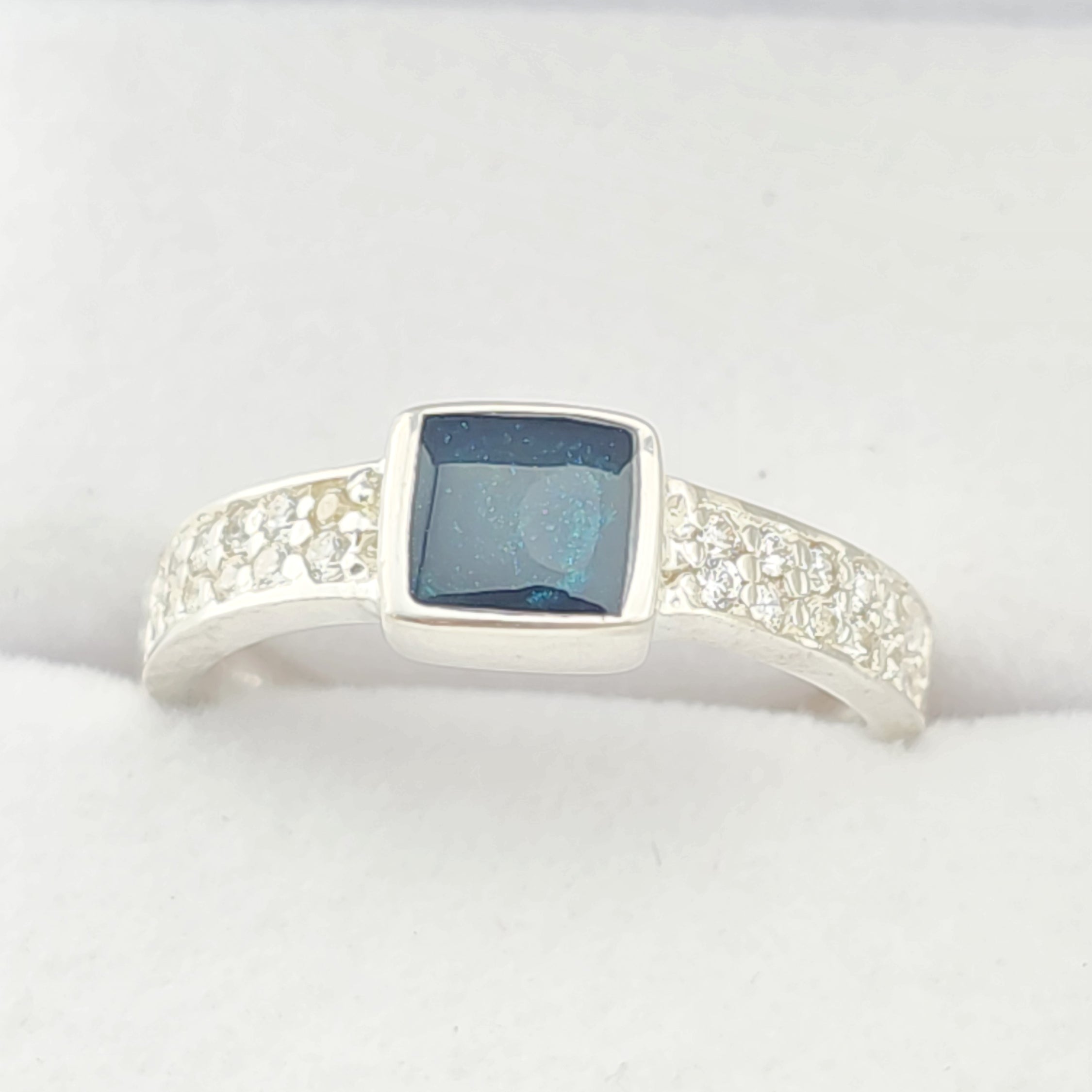 The Lumina' Memorial Ring image 1