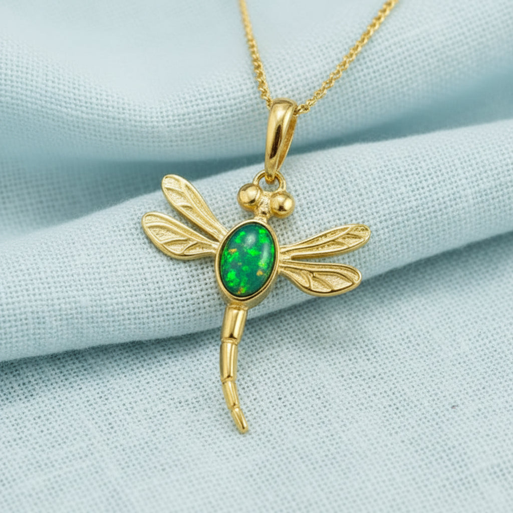 9ct Gold Dragonfly