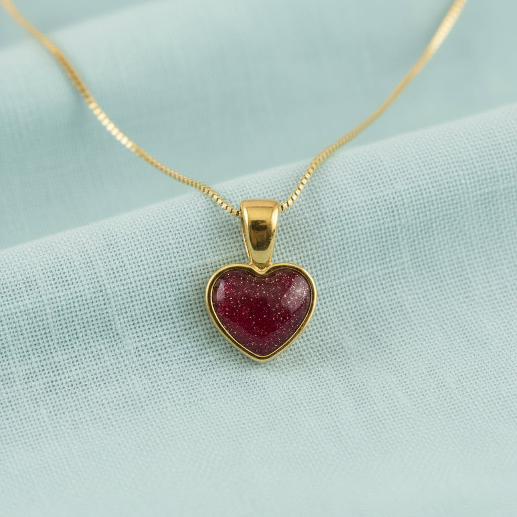 9ct Gold heart pendant