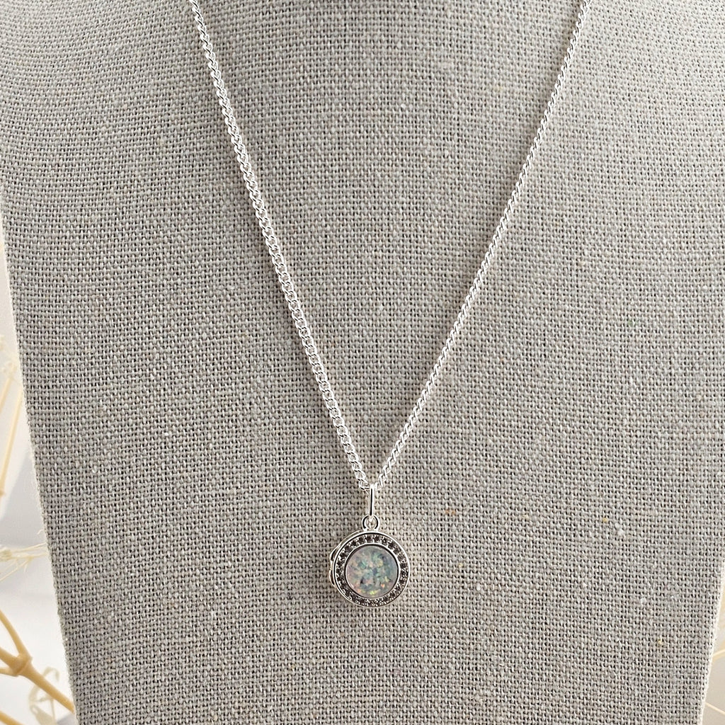 Aura Halo'  12mm  Diamonte Locket Memorial Pendant.
