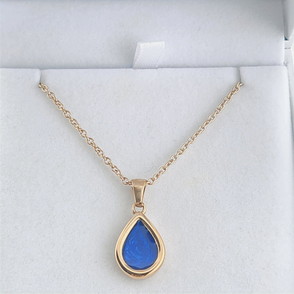 Aurelle Teardrop' PDV Gold Memorial Pendant.