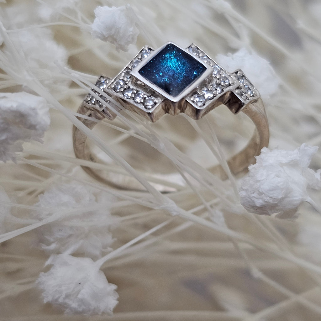 Eternal Grace' Sterling Silver Diamanté Memorial Ring.