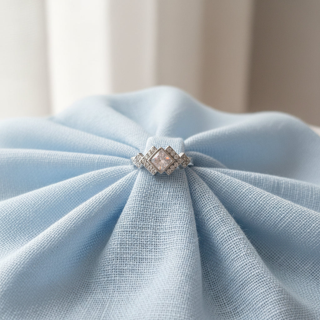 Eternal Grace' Sterling Silver Diamanté Memorial Ring.