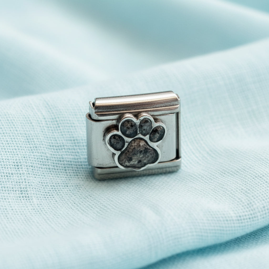 Everlink' Pawprint Memorial Stainless Steel Chanrm.