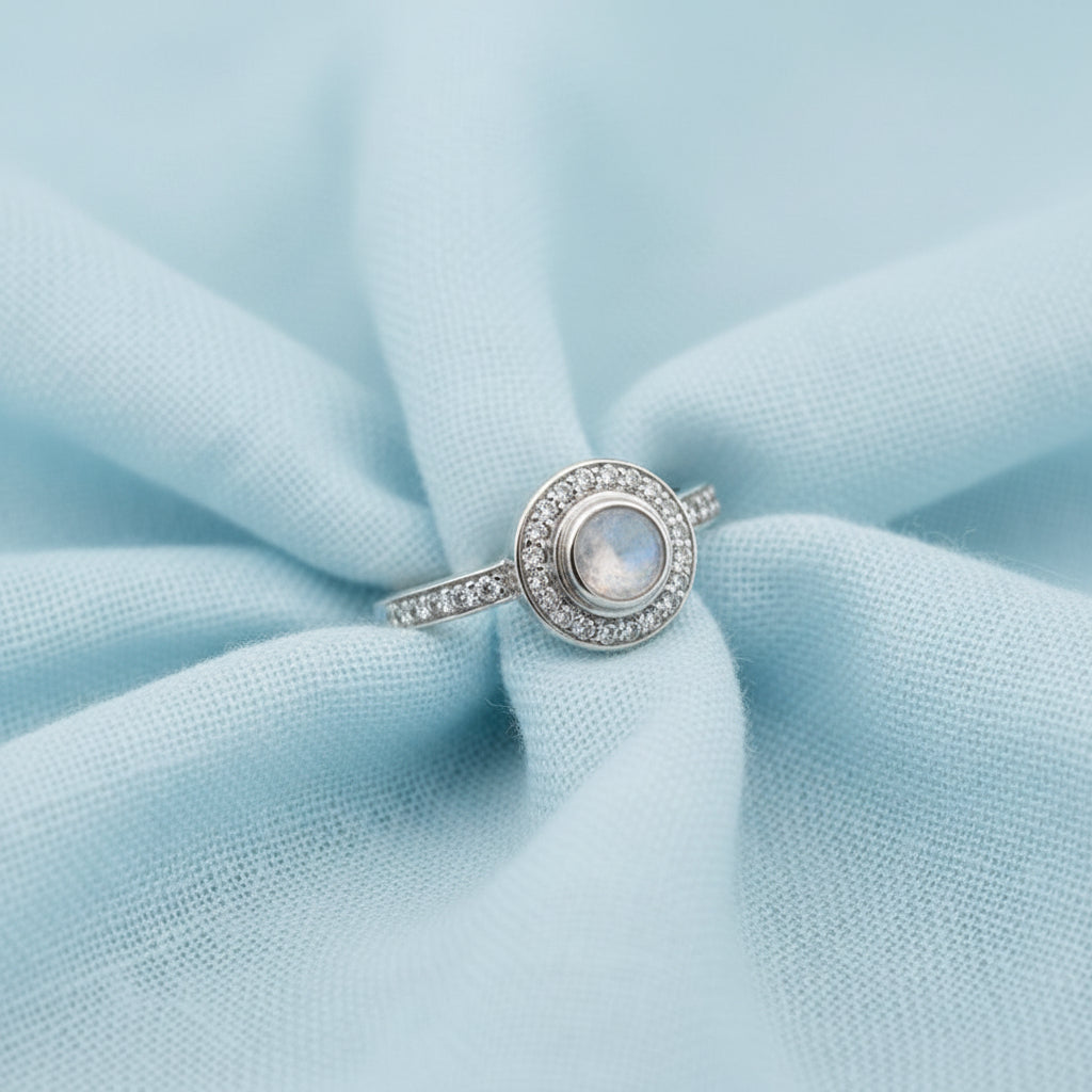 The Aurelia 925 Sterling Silver Halo Memorial Ring