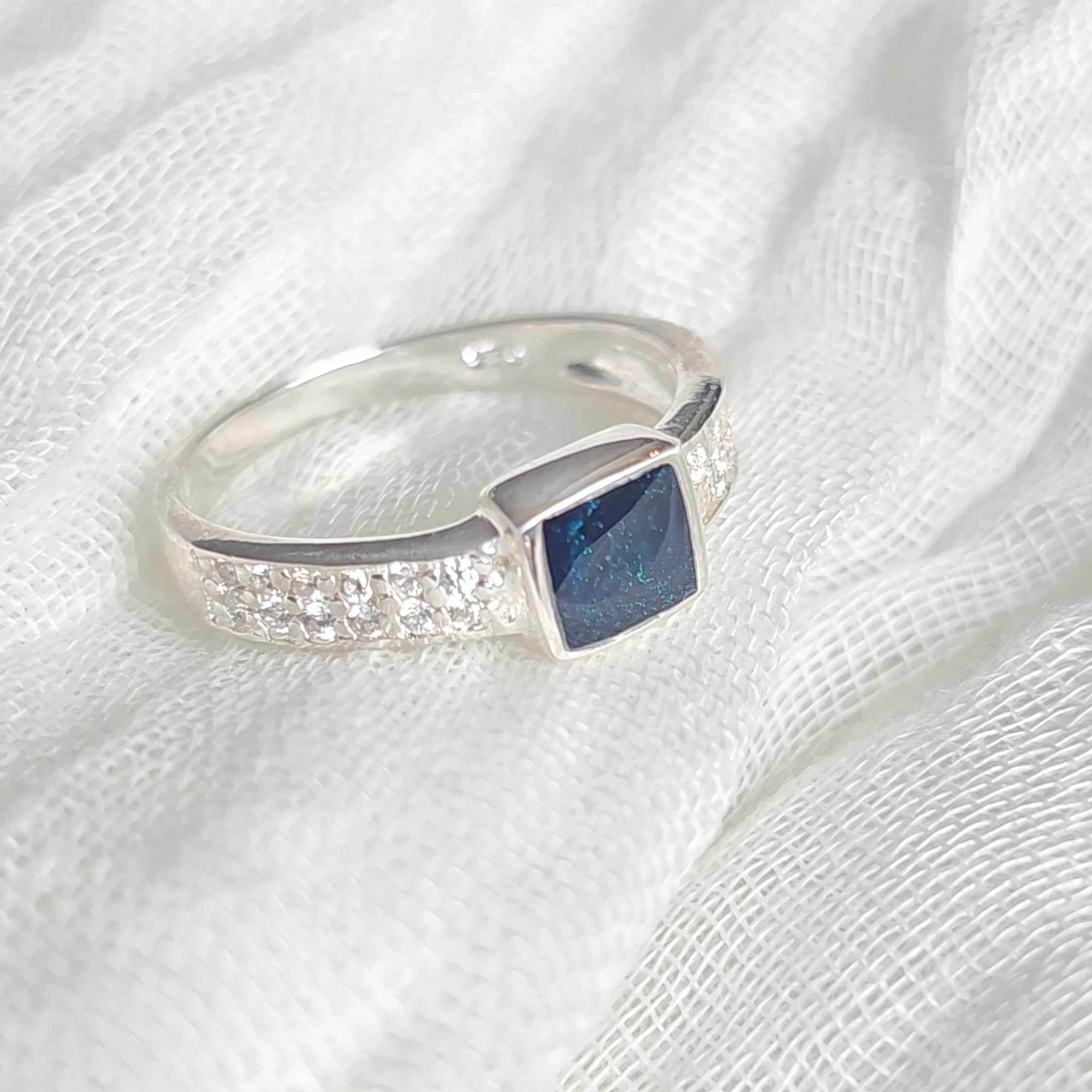 The Lumina' Unisex Sterling Silver Memorial Ring.