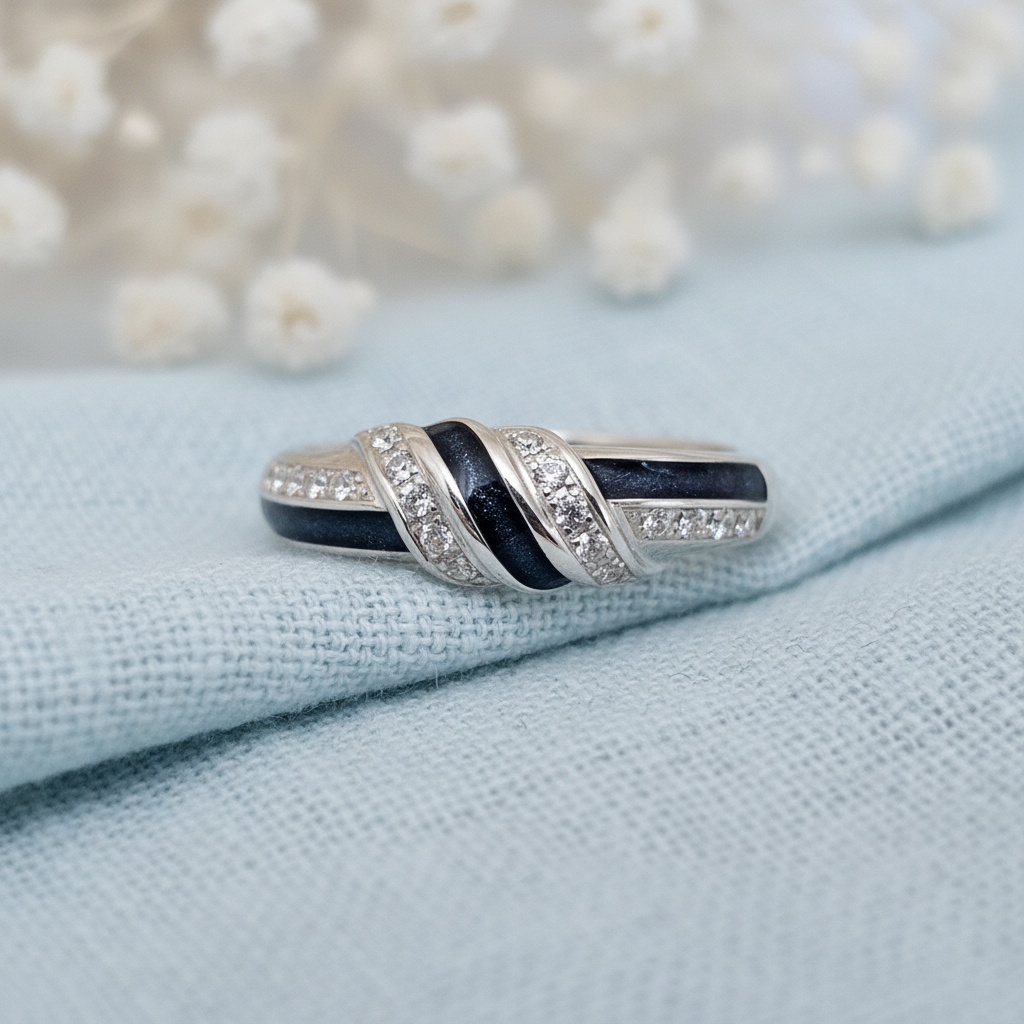Trilogy Embrace' Sterling Silver Memorial Ring.
