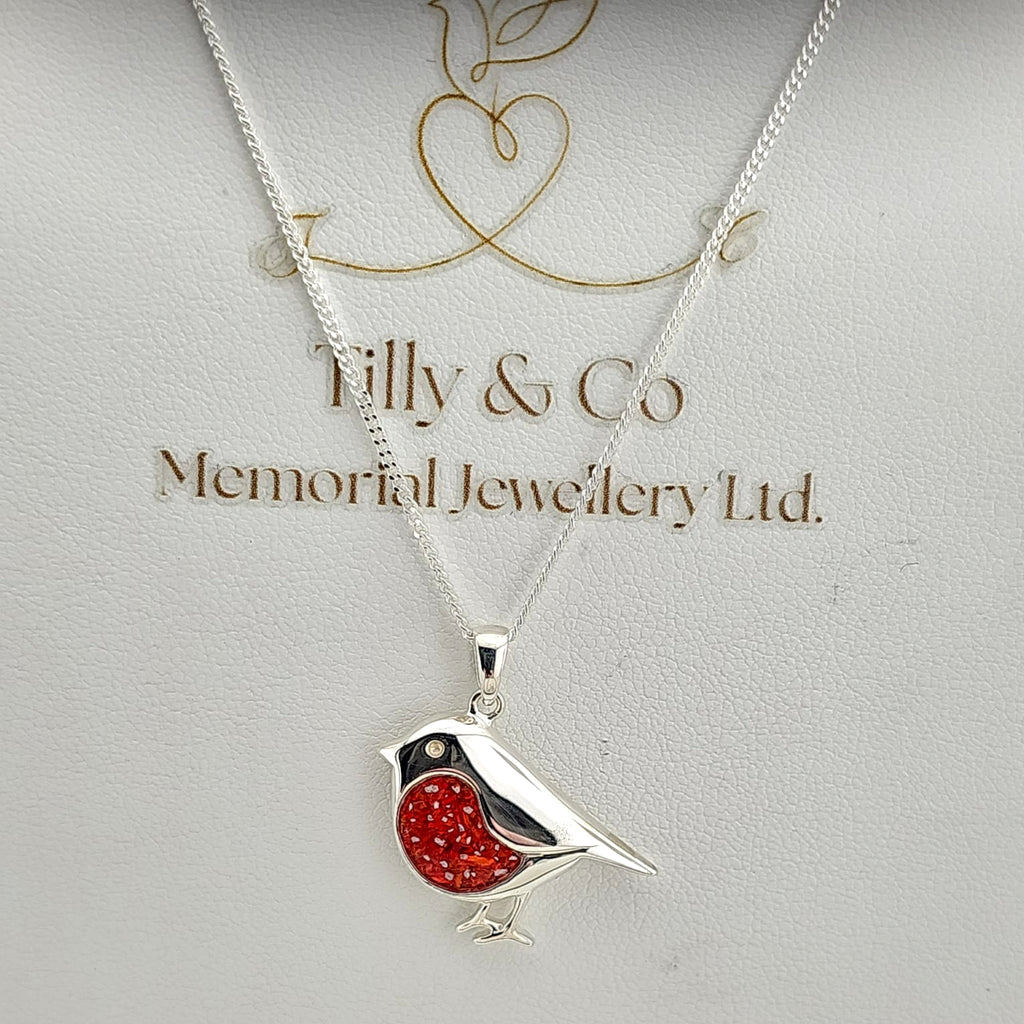 Ever Near' Robin Memorial Pendant image 1